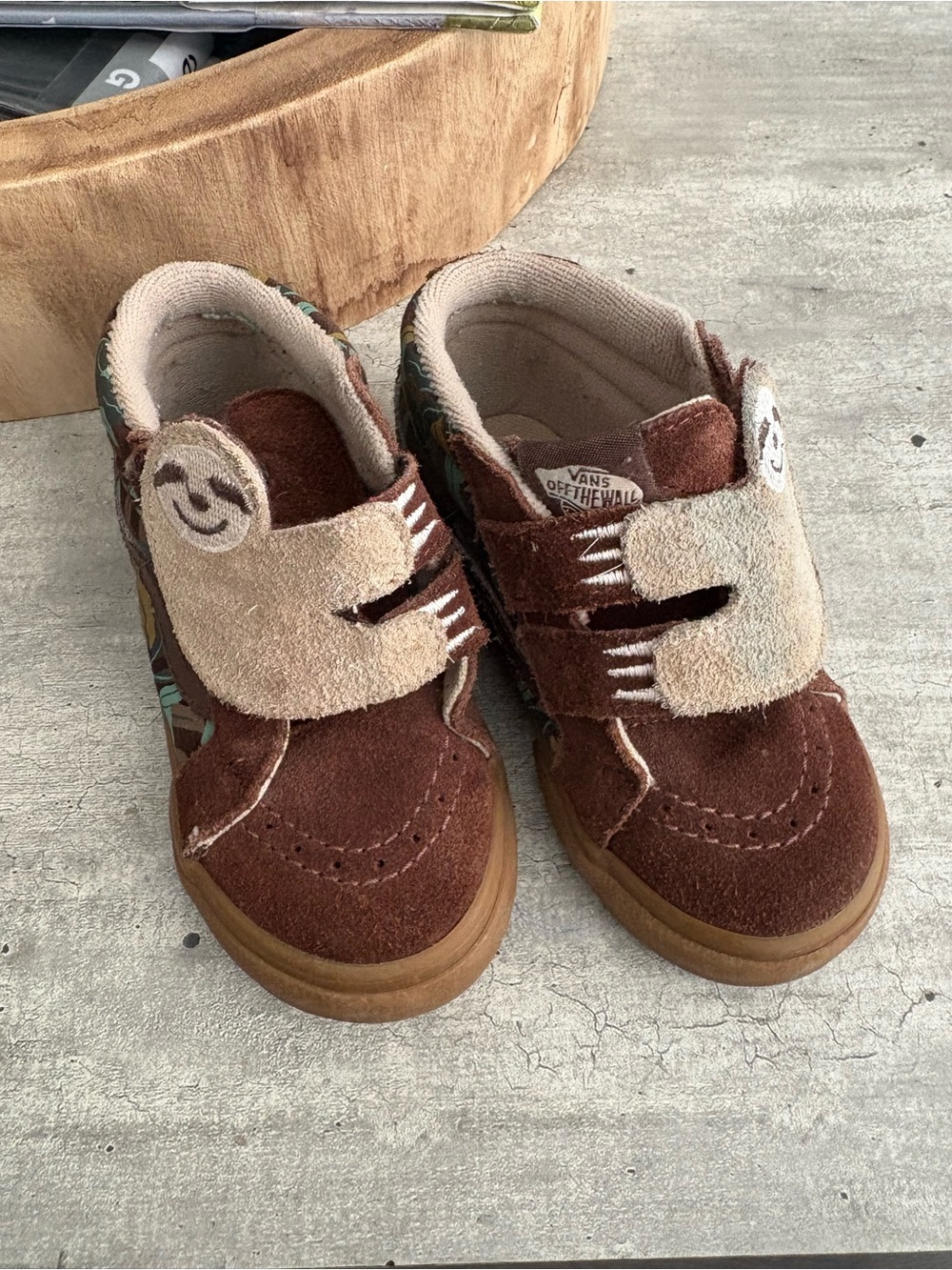 Vans Sk8-Mid Sloth Brown Suede Leaf Print Velcro size 8 toddler